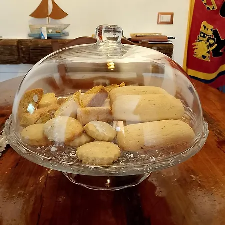 La Casa Degli Amici Farm stay Cossignano