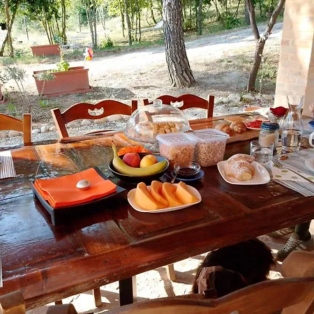 La Casa Degli Amici Farm stay *