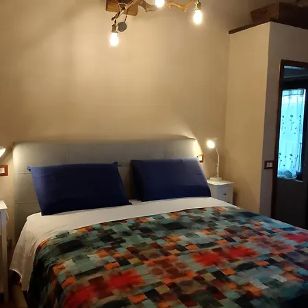 Farm stay La Casa Degli Amici Cossignano
